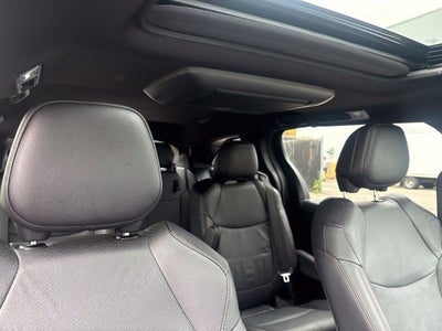 2025 Toyota Sienna Platinum