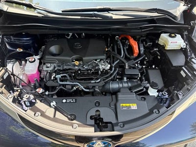2025 Toyota Sienna Platinum