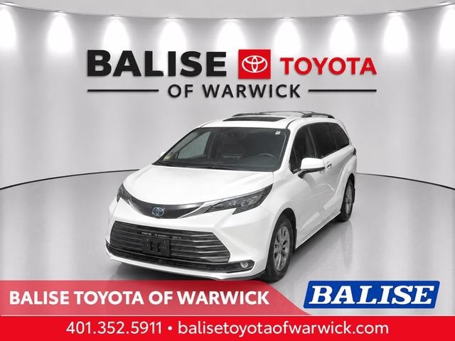 2025 Toyota Sienna XLE