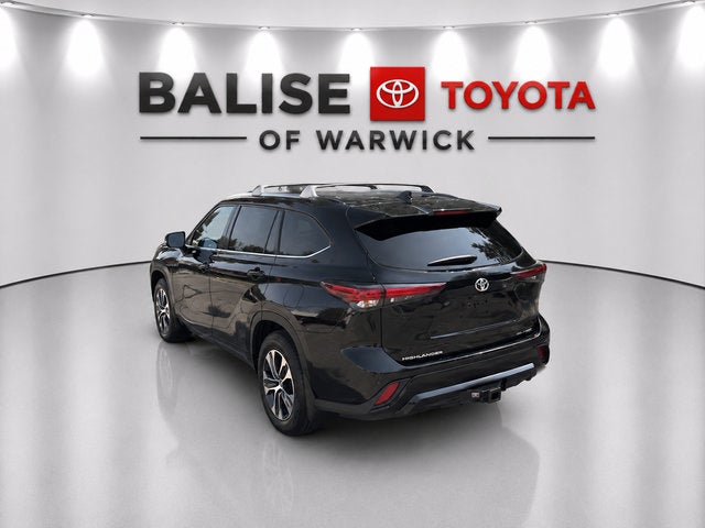 2025 Toyota Highlander XLE