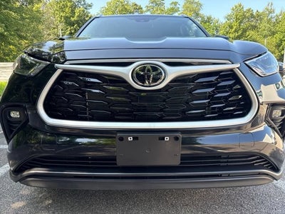 2025 Toyota Highlander XLE