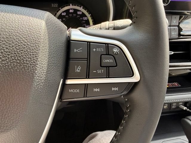 2025 Toyota Highlander XLE