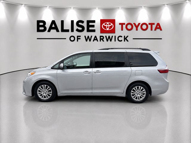 2019 Toyota Sienna XLE