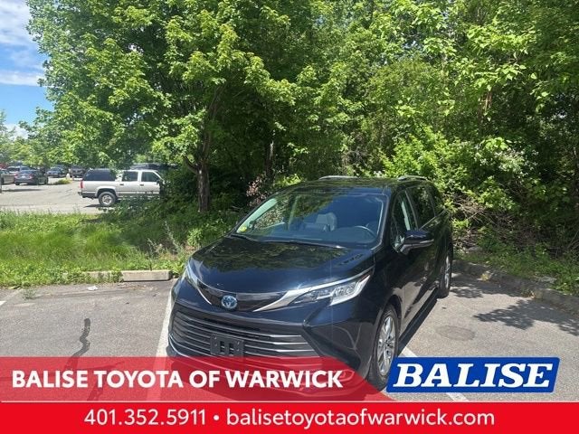 2022 Toyota Sienna Limited
