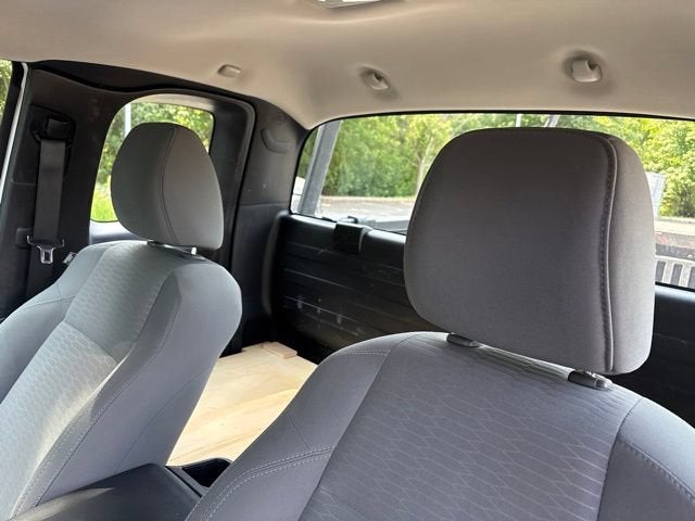 2017 Toyota Tacoma SR
