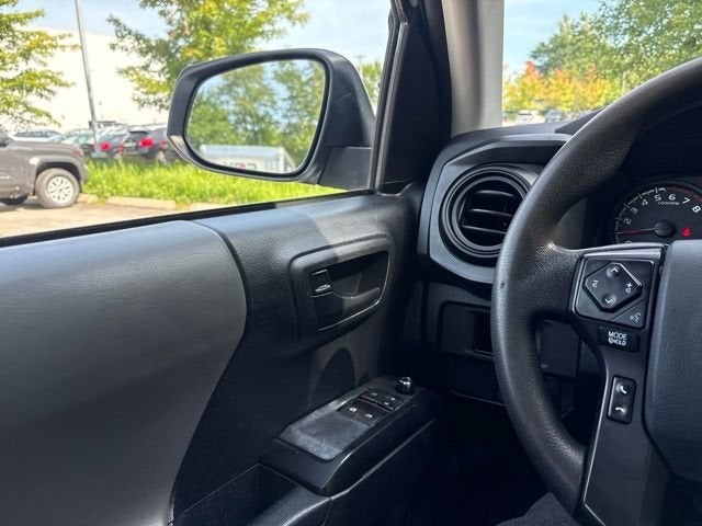 2017 Toyota Tacoma SR