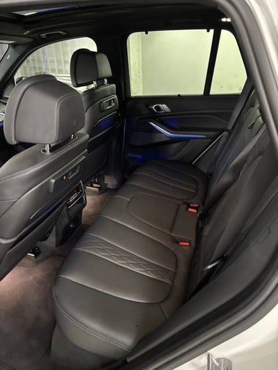 2023 BMW X5 M50i