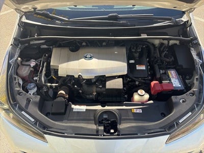 2021 Toyota Prius XLE