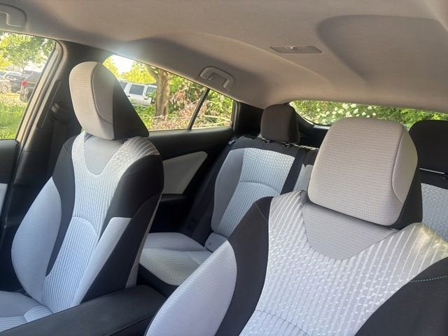 2016 Toyota Prius Two