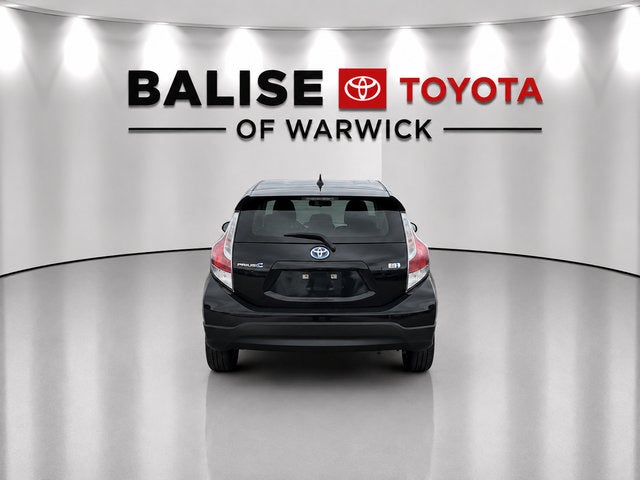 2017 Toyota Prius c Two