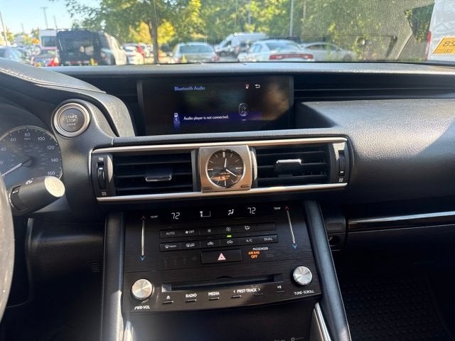 2017 Lexus IS 300