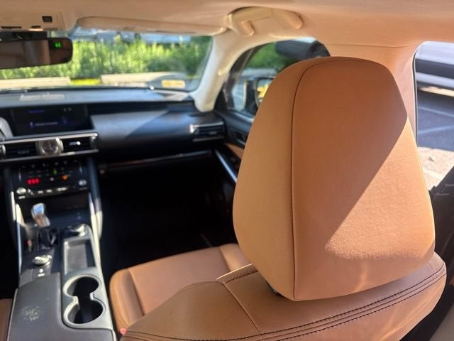 2017 Lexus IS 300