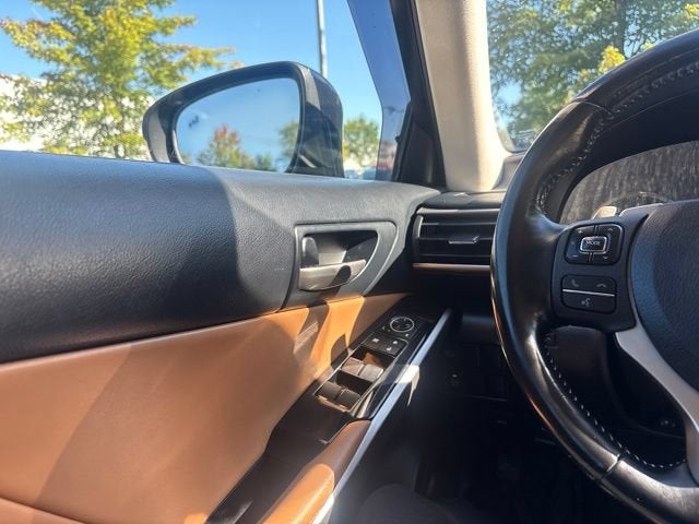 2017 Lexus IS 300