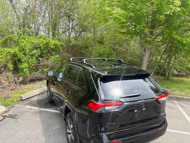 2025 Toyota RAV4 Plug-In Hybrid SE