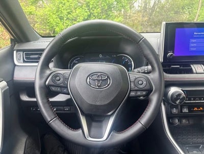 2025 Toyota RAV4 Plug-In Hybrid SE