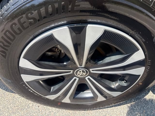 2024 Toyota bZ4X XLE