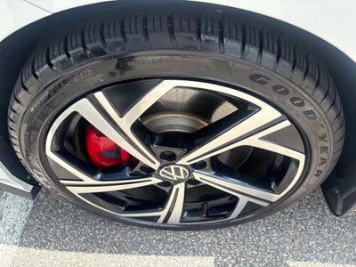 2024 Volkswagen Golf GTI 2.0T SE