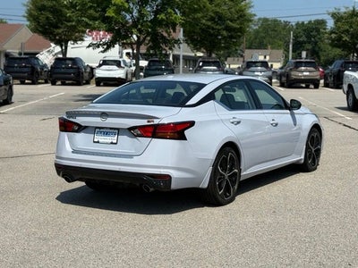 2023 Nissan Altima 2.5 SR