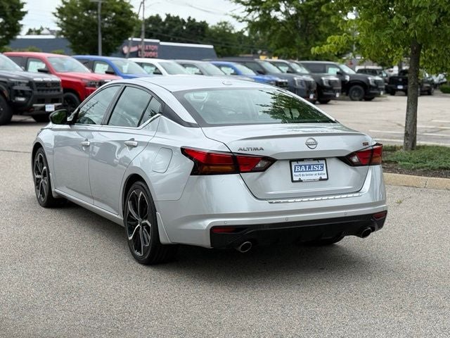 2023 Nissan Altima 2.5 SR