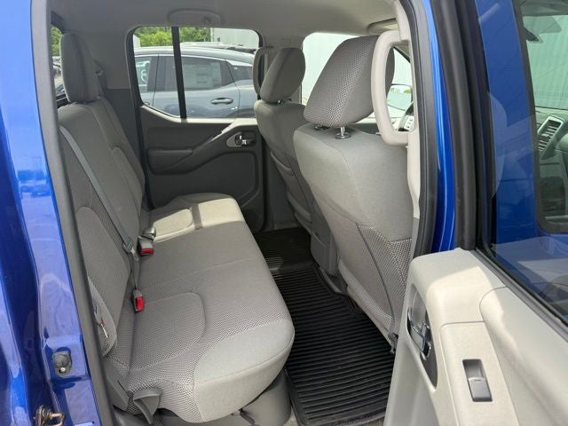 2015 Nissan Frontier SV