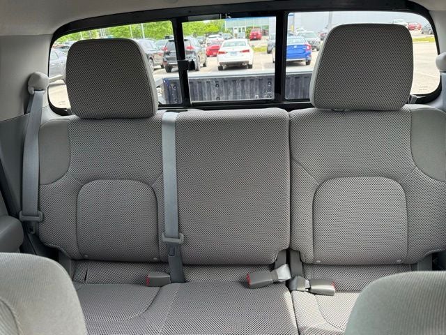 2015 Nissan Frontier SV