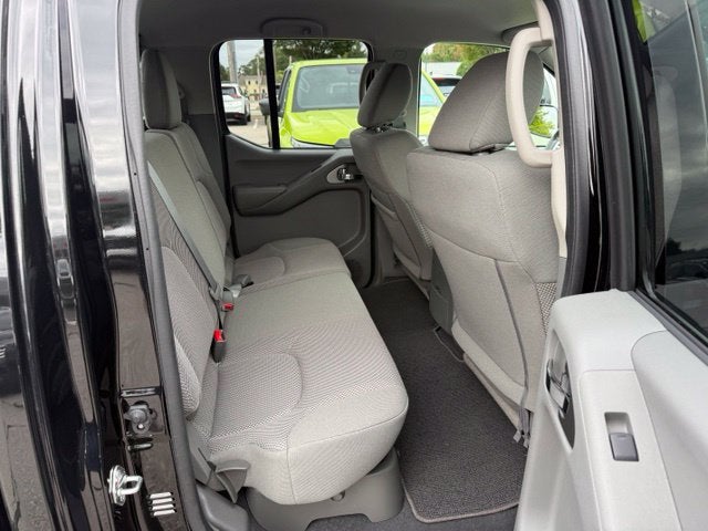 2020 Nissan Frontier SV