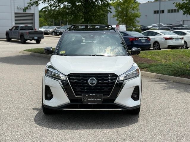 2021 Nissan Kicks SR