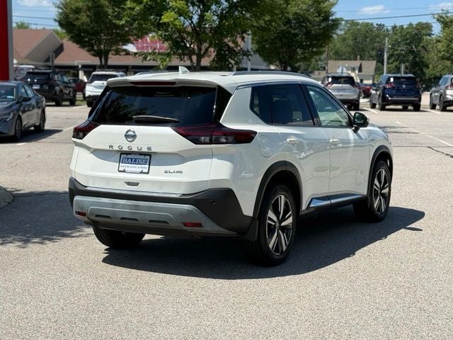 2021 Nissan Rogue SL