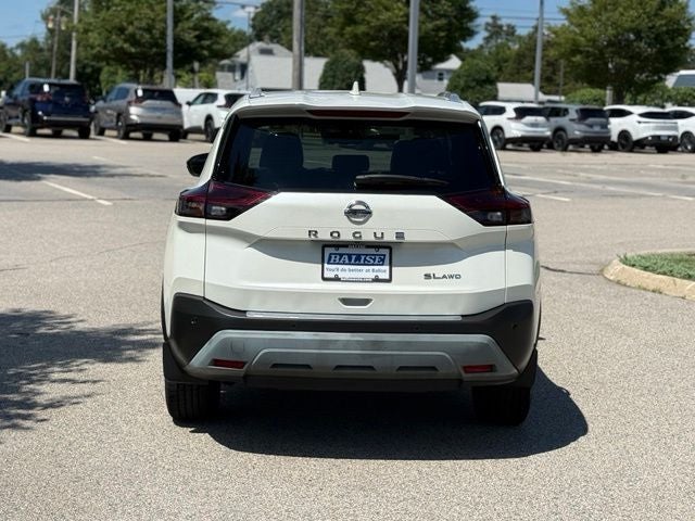 2021 Nissan Rogue SL