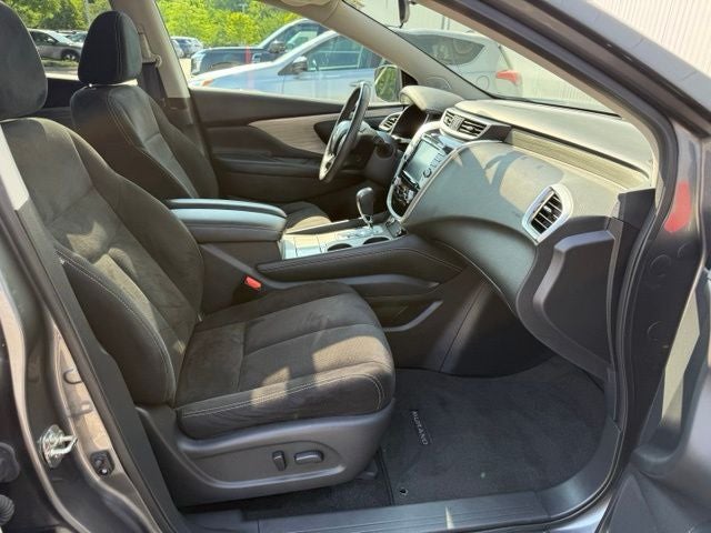 2017 Nissan Murano SV