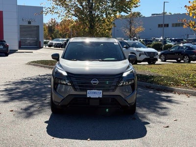 2027 Nissan Rogue SV