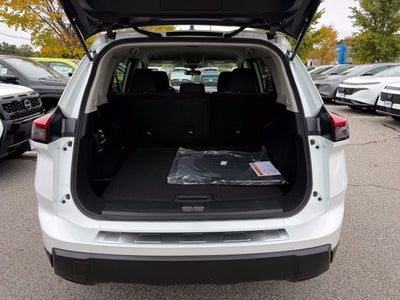 2027 Nissan Rogue SV