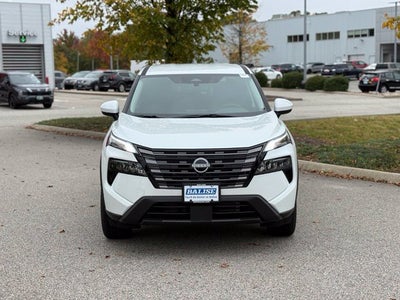 2027 Nissan Rogue SV