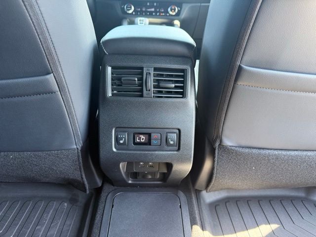 2026 Nissan Rogue Plug-in Hybrid Platinum
