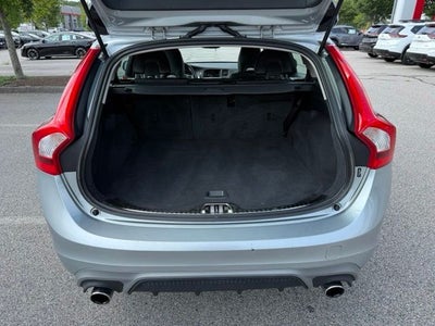 2018 Volvo V60 T5 Dynamic