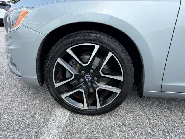 2018 Volvo V60 T5 Dynamic