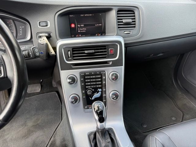 2018 Volvo V60 T5 Dynamic