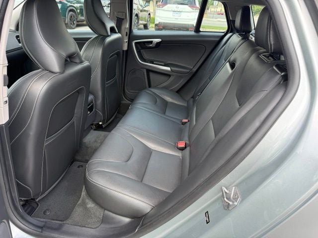 2018 Volvo V60 T5 Dynamic