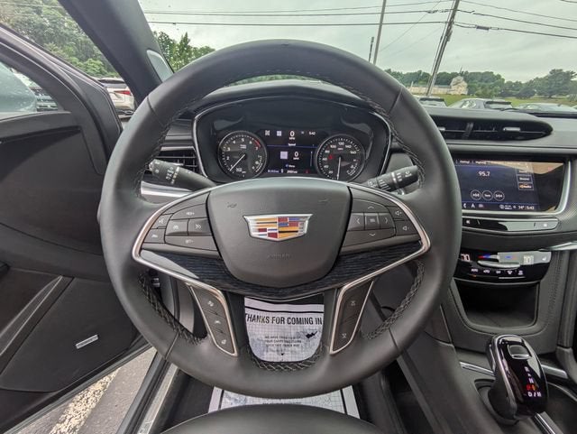 2025 Cadillac XT5 Premium Luxury