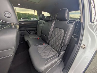 2024 Volkswagen Atlas 2.0T SEL Premium R-Line