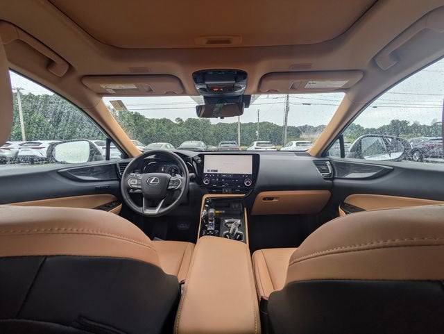 2025 Lexus NX 350h Premium