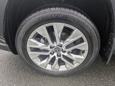 2022 Toyota RAV4 XLE Premium