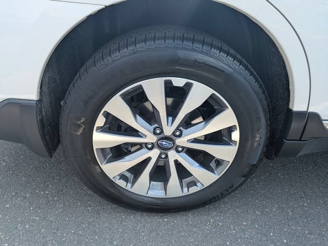 2019 Subaru Outback 2.5i