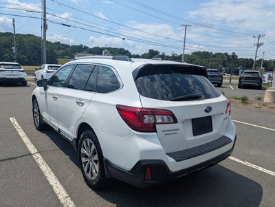 2019 Subaru Outback 2.5i