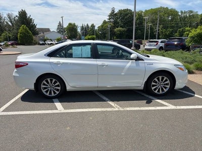 2016 Toyota Camry Hybrid XLE