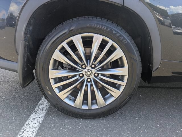 2020 Toyota Highlander Platinum
