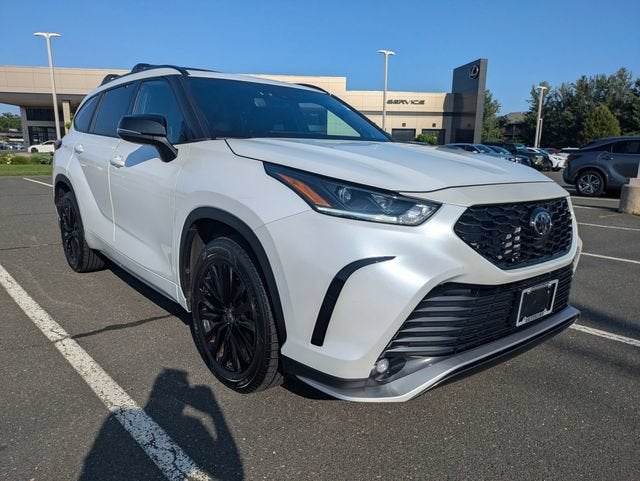 2023 Toyota Highlander XSE
