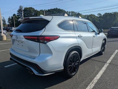 2023 Toyota Highlander XSE