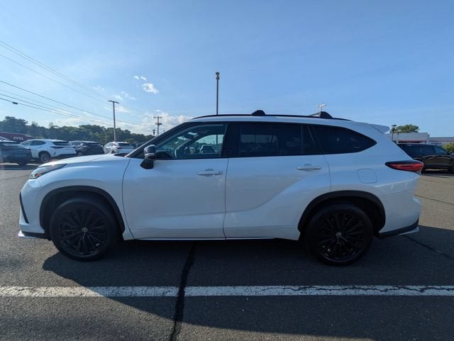 2023 Toyota Highlander XSE
