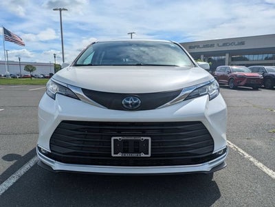 2021 Toyota Sienna XLE